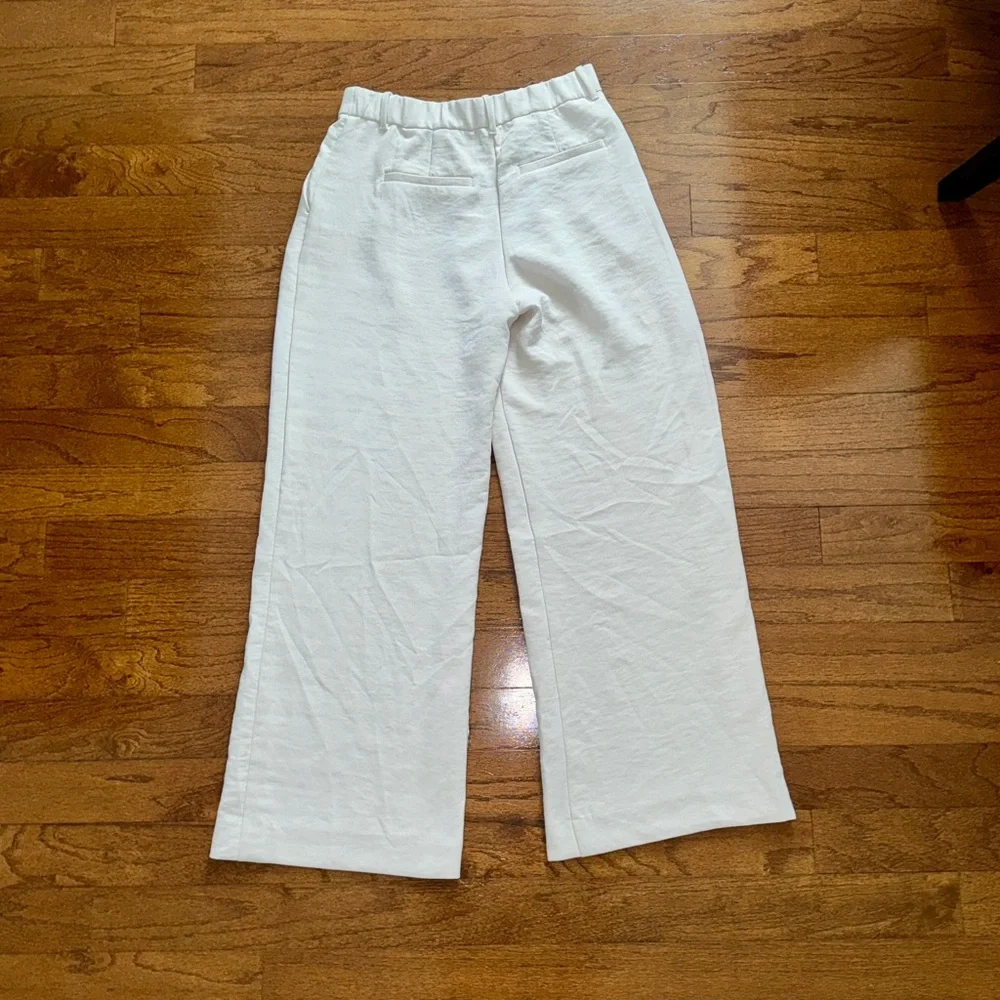 Abercrombie Cream High Rise Wide Leg Crepette Pant- Size 28 - Picture 11 of 12